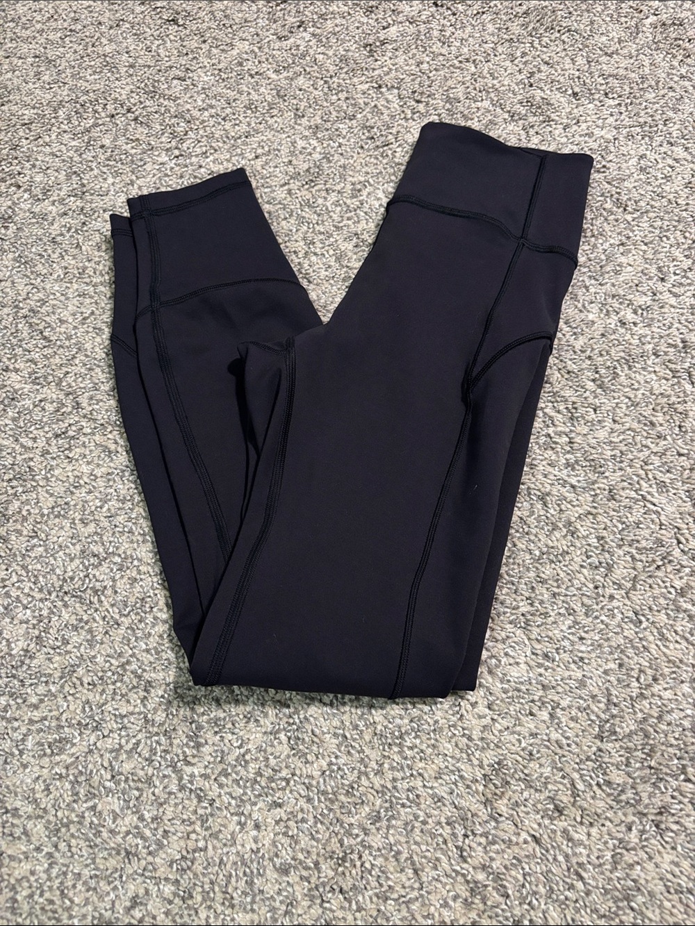 Lululemon In Movement 7/8 Tight *Everlux 25" size 4